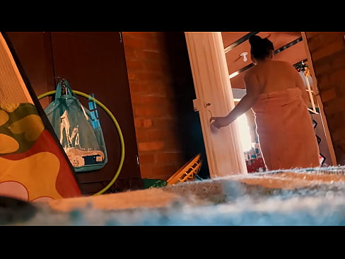 ❤️ আমার চাচা ঝরনা মধ্যে আমাকে অনুসরণ, তিনি আমাকে fucks যখন আমি একটি গোসল নিতে. ❤❌ গুণমান পর্ণ ❌️